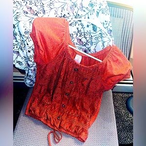 No Boundaries Crop Top ( M)